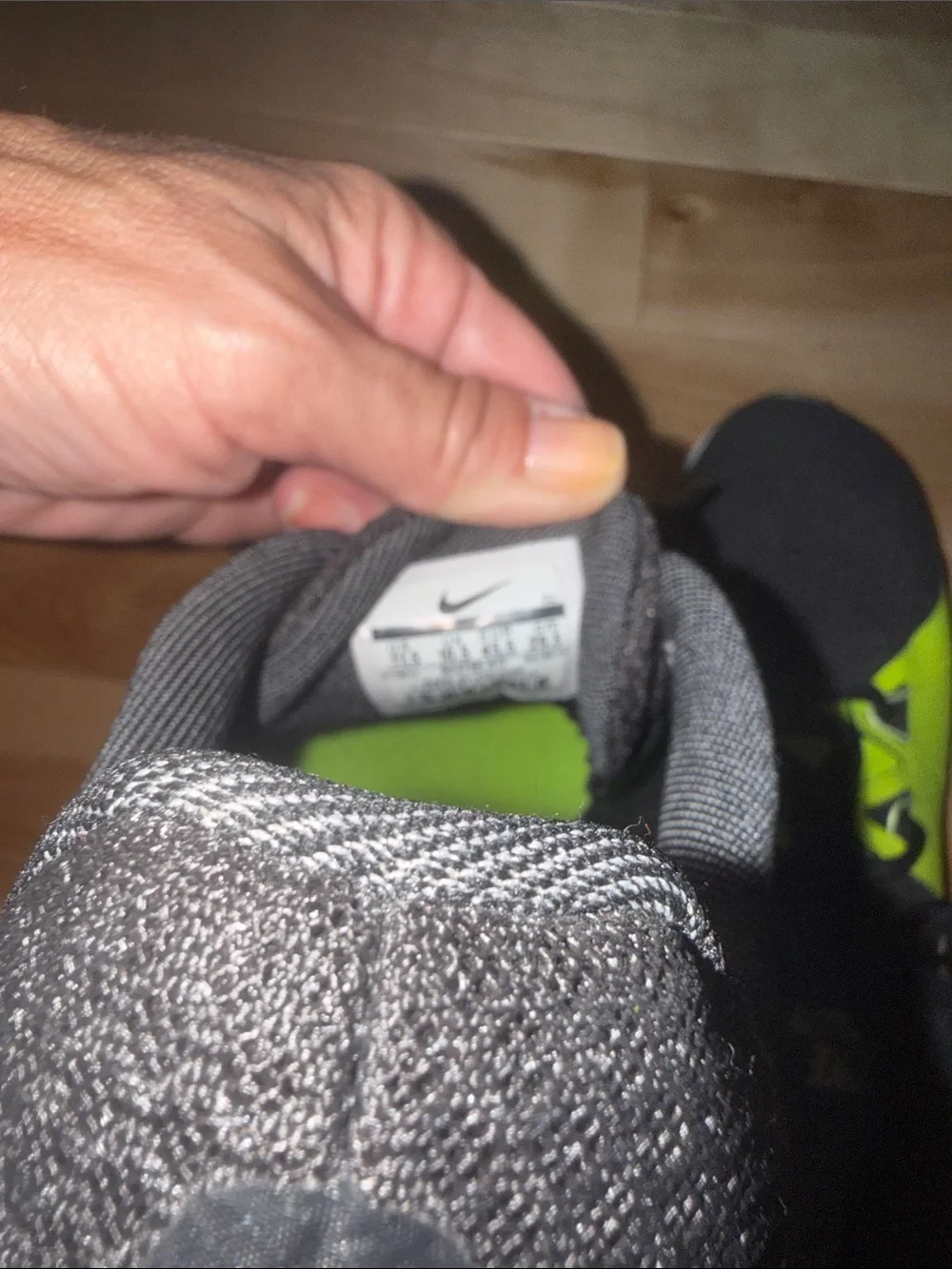 Nike men’s racing Black and Neon Volt Athletic Shoes M 11.5 like new